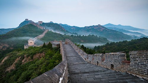 长城壁纸，古老而壮观的城墙风光_09.jpg
