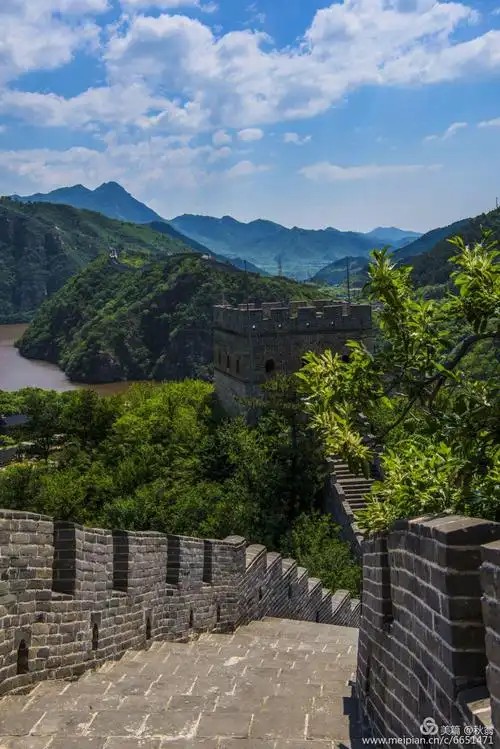 长城壁纸，古老而壮观的城墙风光_010.jpg
