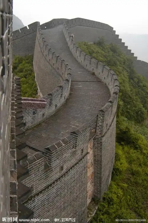 长城壁纸，古老而壮观的城墙风光_082.jpg